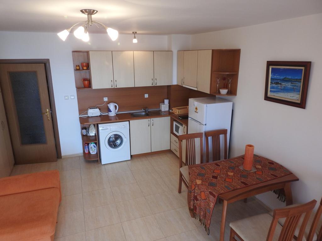 Golden Wave Apartment Созопол Екстериор снимка